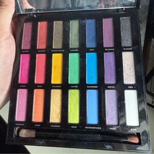 Urban Decay Full Spectrum Eyeshadow Palette